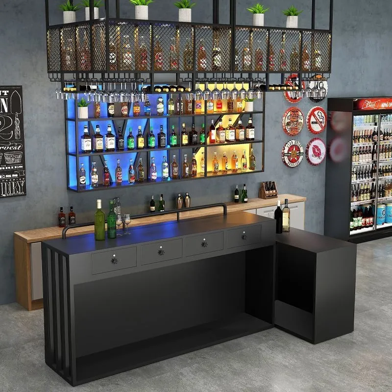 Duvara Monte Dövme Demir Şarap - Wine & Beer Guayaquil incelemesi ve fiyatı